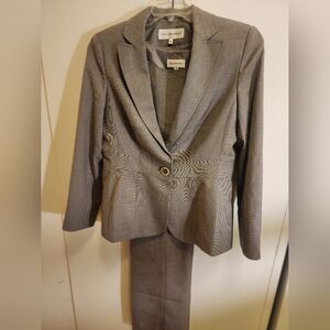 PRELOVED 3PCS Jones New York Gray Women's Blazer Suit